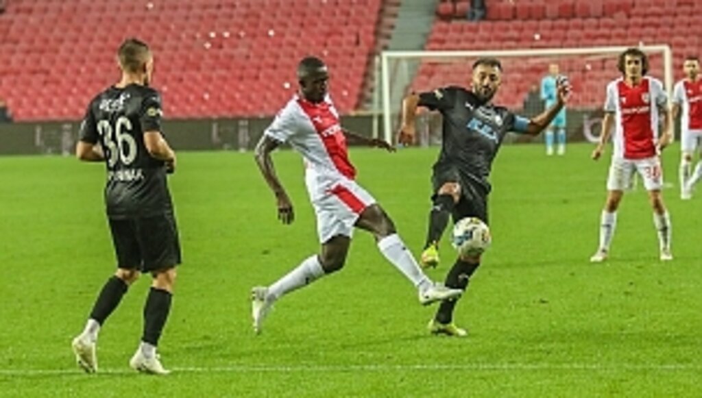 Samsunspor'da puan kayıpları sürüyor