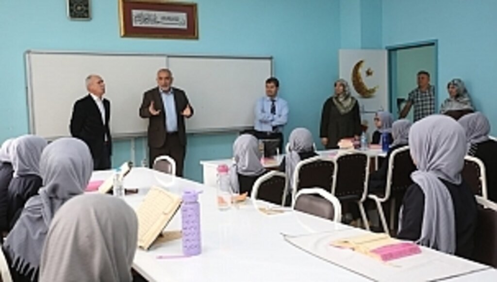 Başkan Sandıkçı Öğrencilerle Buluştu