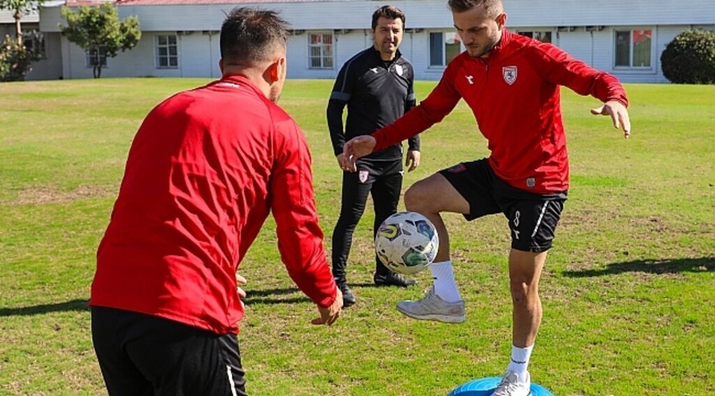 Samsunspor Pendikspor'a bileniyor