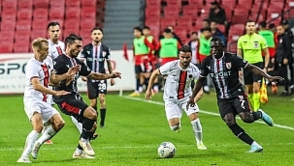 Samsunspor zirveye adım adım