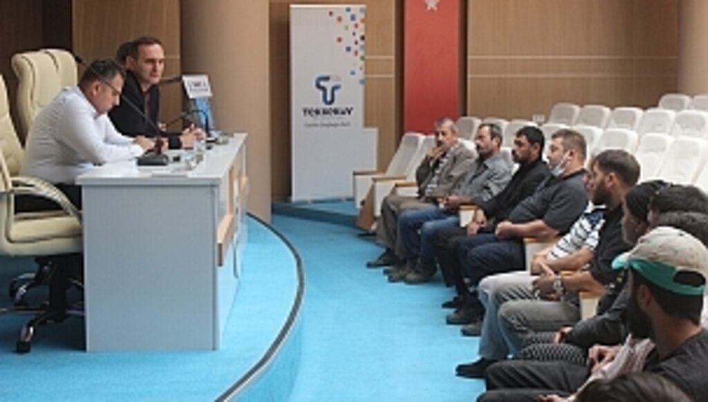 Tekkeköy’de atık toplayıcılara bilgilendirme