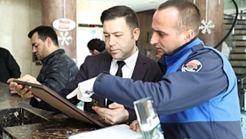 25 OTEL 3 PANSİYON EKİPLER TARAFINDA TİTİZLİKLE İNCELENDİ