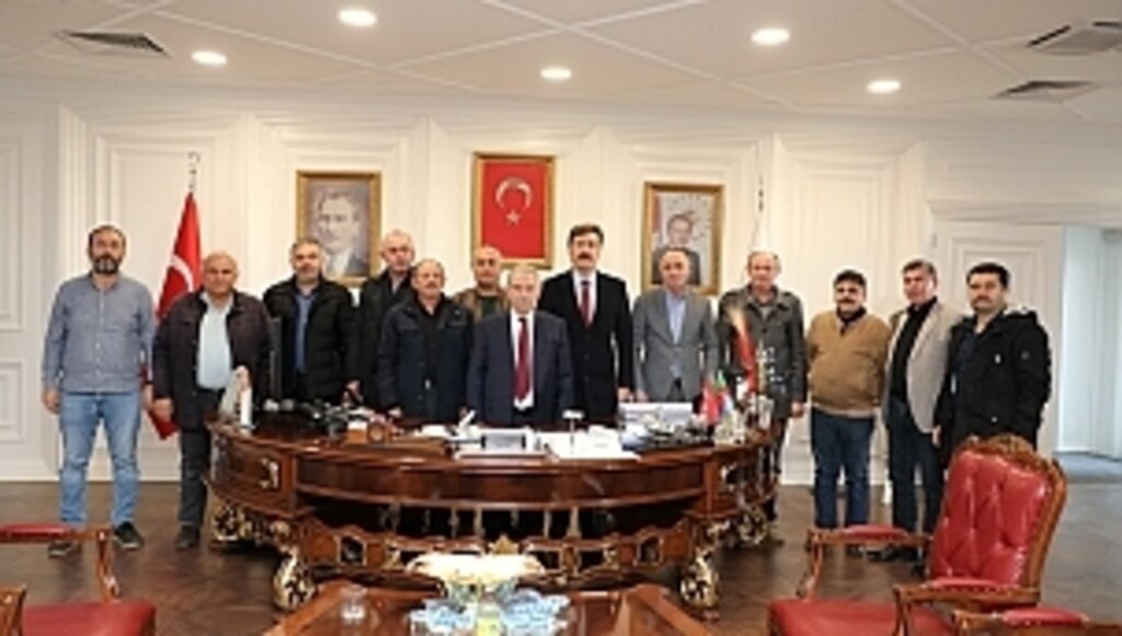 ASARCIKLILAR DERNEK YÖNETİMİ BAŞKAN DEMİRTAŞ’I MAKAMINDA ZİYARET ETTİ