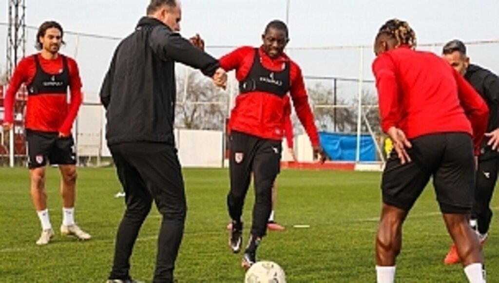Samsunspor hazırlıklarını tamamladı