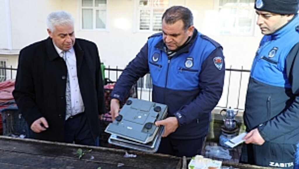 BAŞKAN DEMİRTAŞ SEMT PAZARLARIMIZDA TEK TİP ETİKET UYGULAMASINI HAYATA GEÇİRECEĞİZ