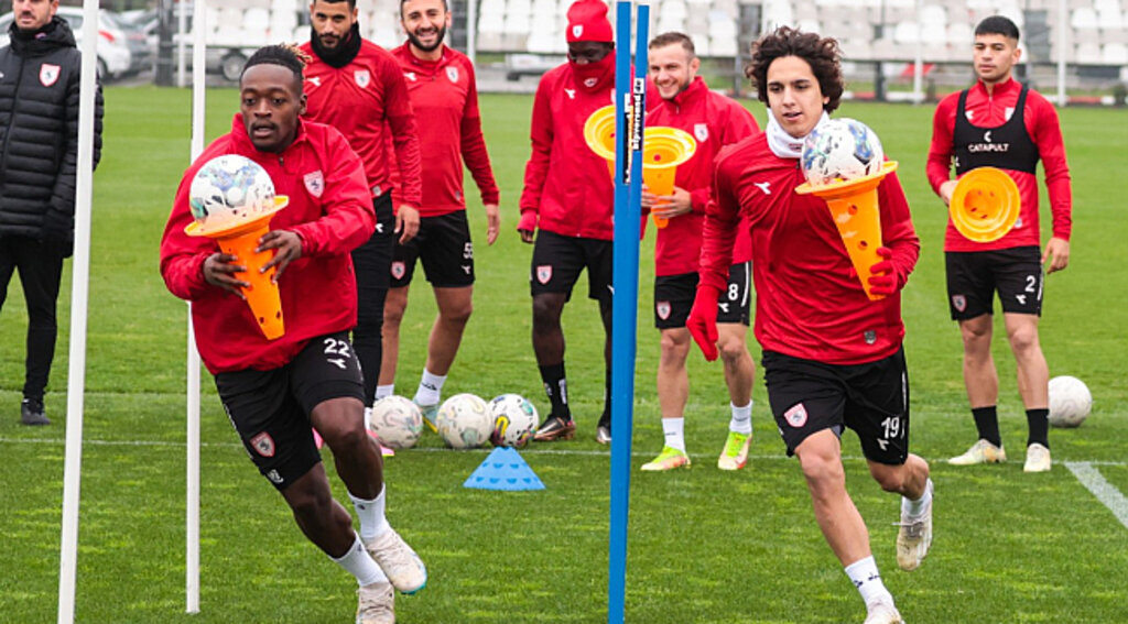 SAMSUNSPOR HAZIRLIKLARI SÜRDÜRÜYOR
