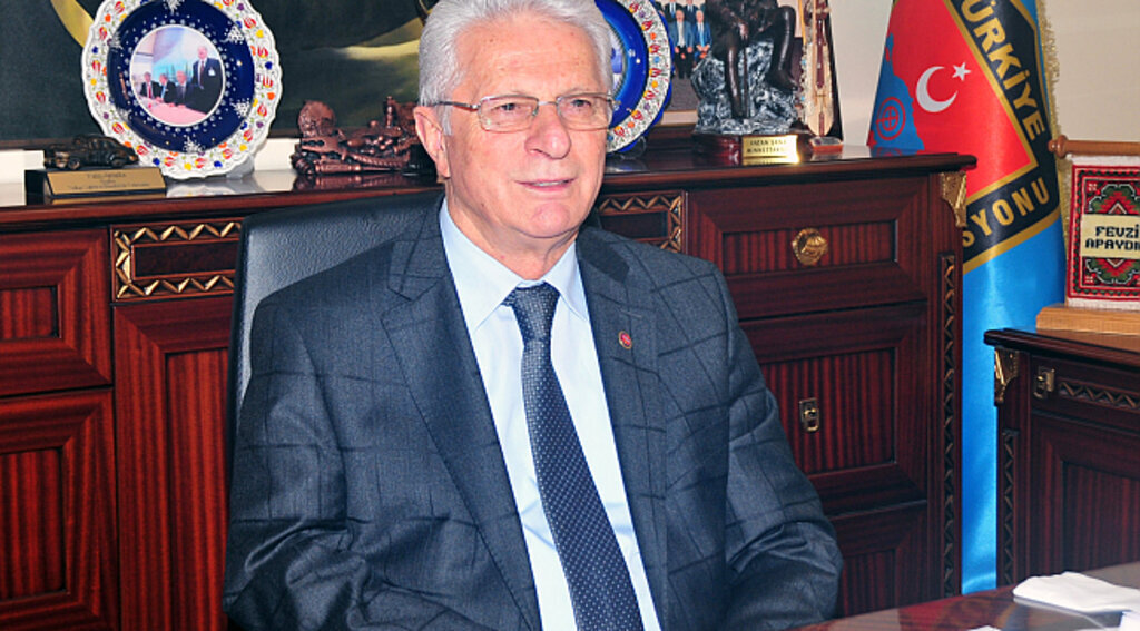 APAYDIN, “1 MAYIS BARIŞ VE KARDEŞLİĞİMİZİ GÜÇLENDİRMELİ”
