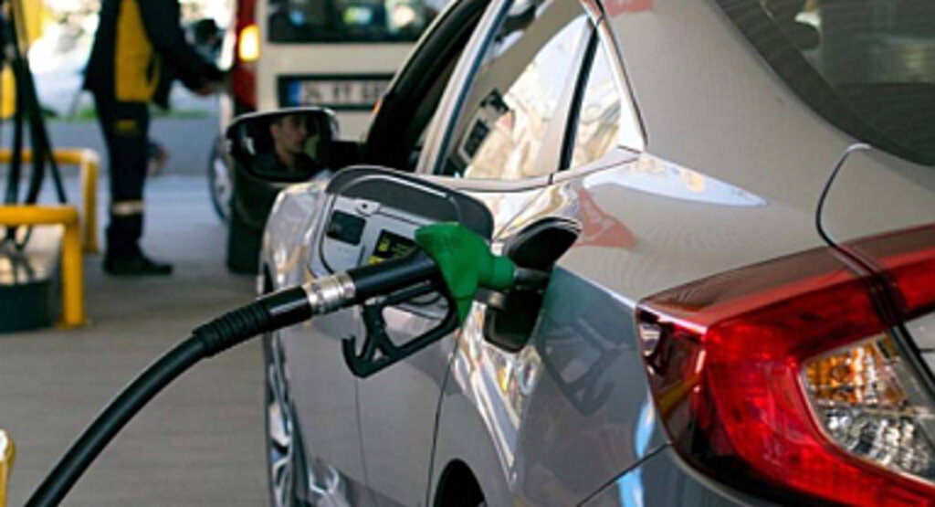 Benzine 75 kuruş zam