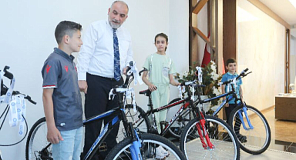 Canik Belediyesi’nden Öğrencilere Müjde 