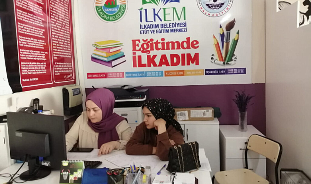 İLKADIM BELEDİYESİ’NDEN ÜCRETSİZ YKS TERCİH DANIŞMANLIĞI