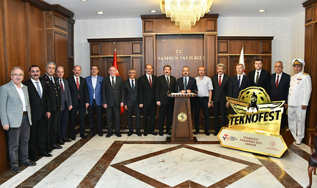 Turan: Samsun dünyanın barış adımlarının atılacağı yer olmaya hazır olmalıdır