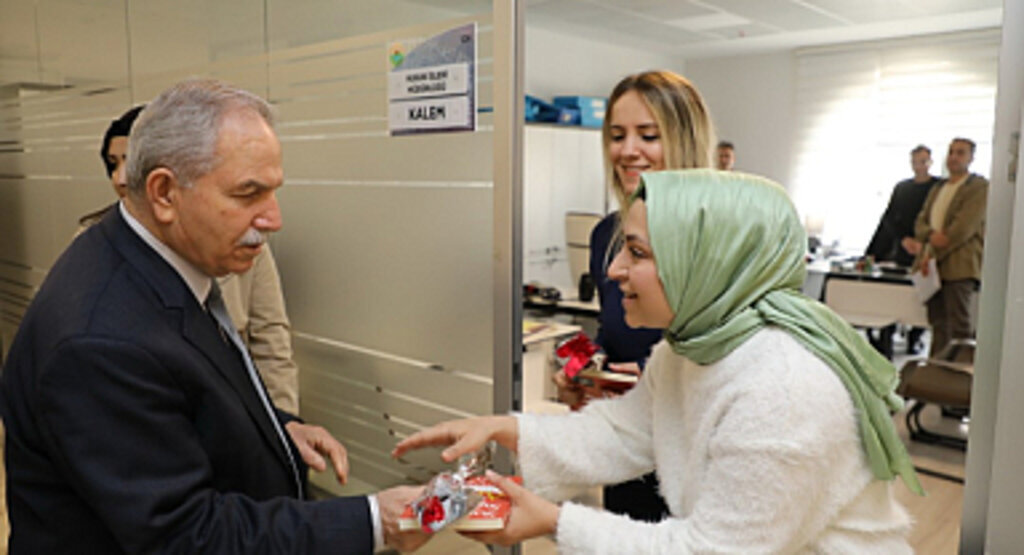 BAŞKAN DEMİRTAŞ KADIN ÇALIŞANLARINI UNUTMADI