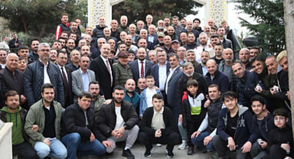 Başkan Türkel vatandaşlarla bayramlaştı