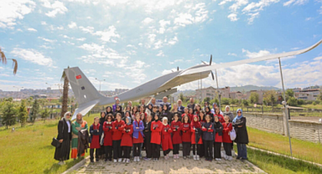 Başkan İbrahim Sandıkçı: “Öğrencilerimizin deneyim kazanmalarını sağlıyoruz”