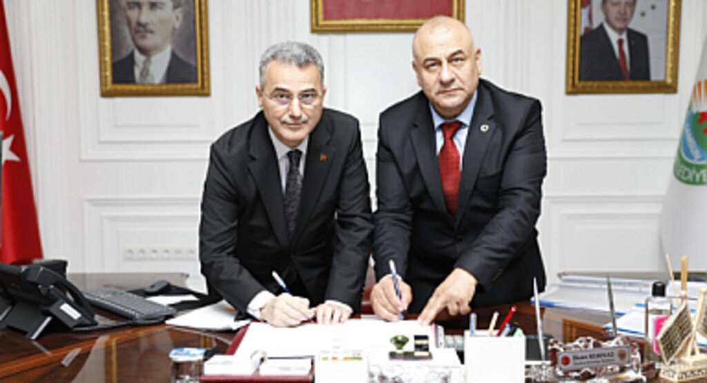 İLKADIM BELEDİYESİ’NDE 'SOSYAL DENGE SÖZLEŞMESİ' İMZALANDI