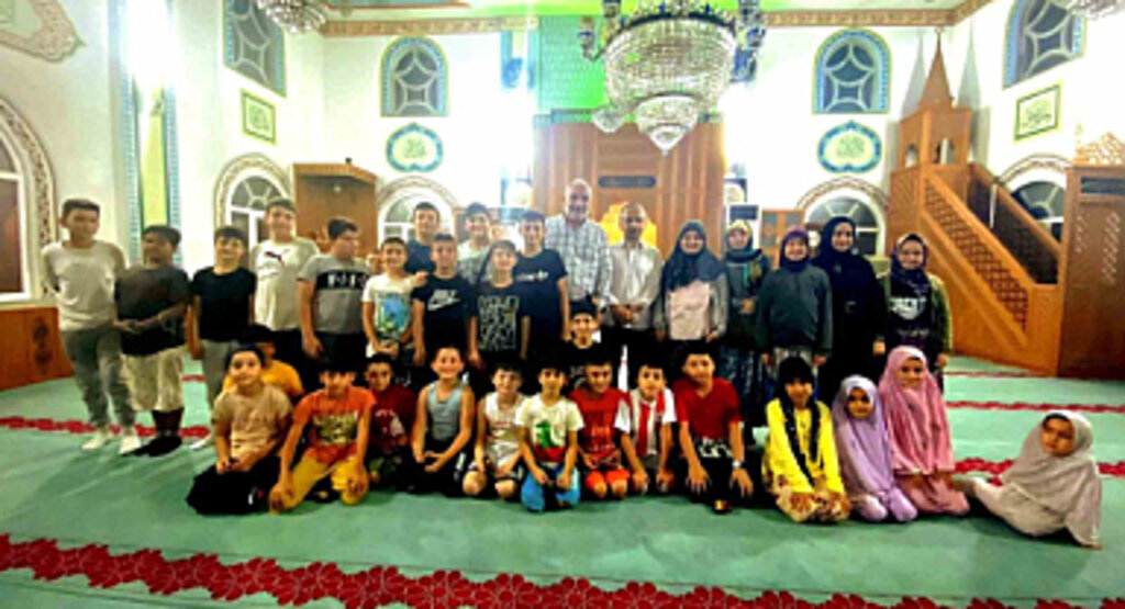 Efsane Projede Başvurular Başladı: 30 Gün Camiye Giden Hediyeyi Alıyor 