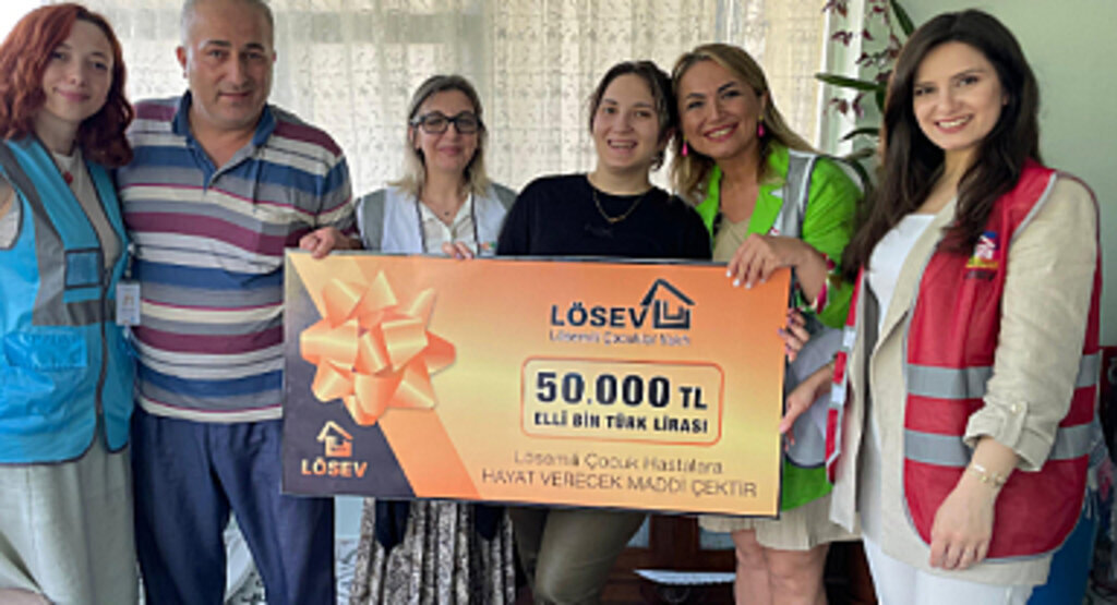 LÖSEV’DEN LÖSEMİ VE KANSERLE MÜCADELE EDEN AİLELERE 50 BİN TL’LİK YARDIM ÇEKİ