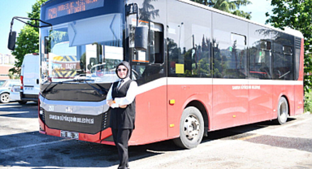 SAMSUN’UN İLK KADIN BELEDİYE OTOBÜS ŞOFÖRÜ
