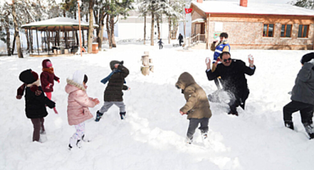 Canik Orman Okulu’nda Kış Eğitimi Devam Ediyor