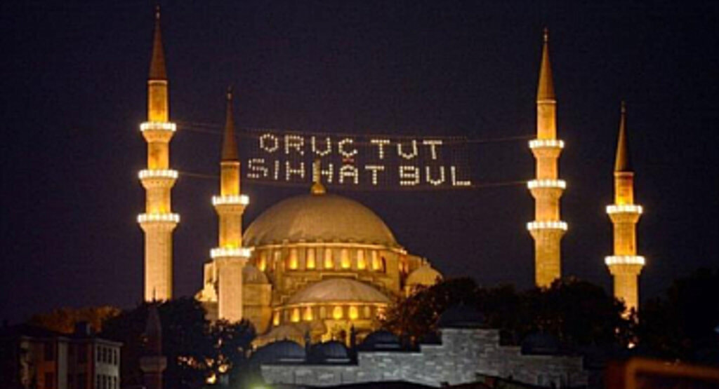 Oruç İbadetinin Hikmet ve Faydaları: Manevi ve Fiziksel Arınmanın Anahtarı