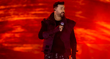 BURAK KUT SAMSUNLULARI 90’LI YILLARA GÖTÜRDÜ