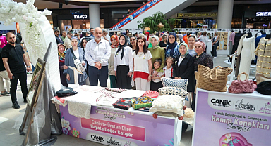 Canikli Kadınlardan Göz Dolduran Sergi