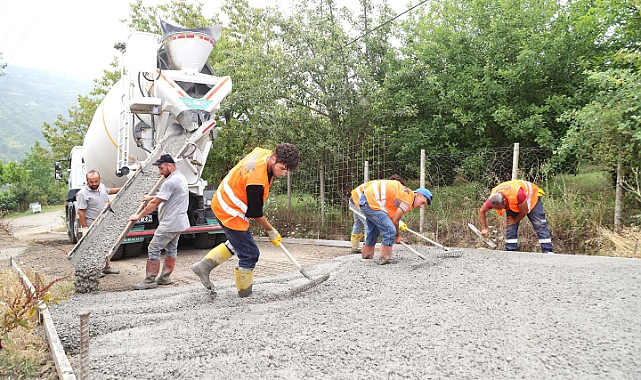 Başkan Sandıkçı: “Canik'imizi güvenli ve konforlu yollarla donatmaya devam ediyoruz”