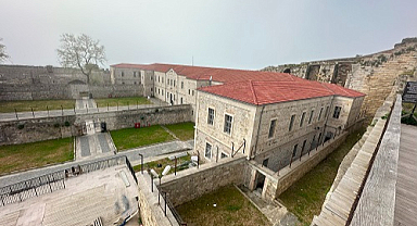 SİNOP CEZAEVİ’NDE SABAHATTİN ALİ’NİN  HÜCRESİ BÜYÜK İLGİ GÖRÜYOR