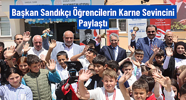 Başkan Sandıkçı Öğrencilerin Karne Sevincini Paylaştı