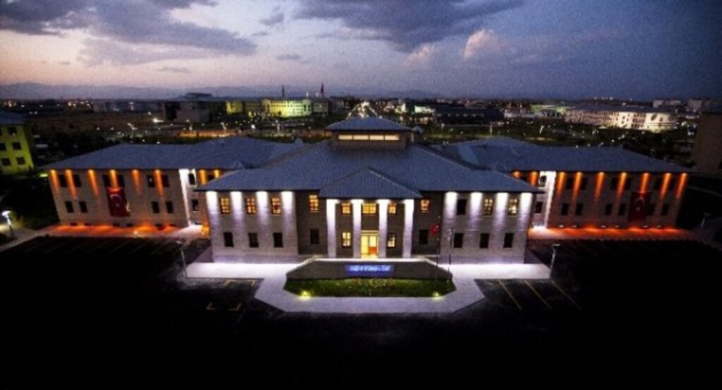 Ağrı İbrahim Çeçen Üniversitesi Senatosu’ndan terör saldırısına kınama