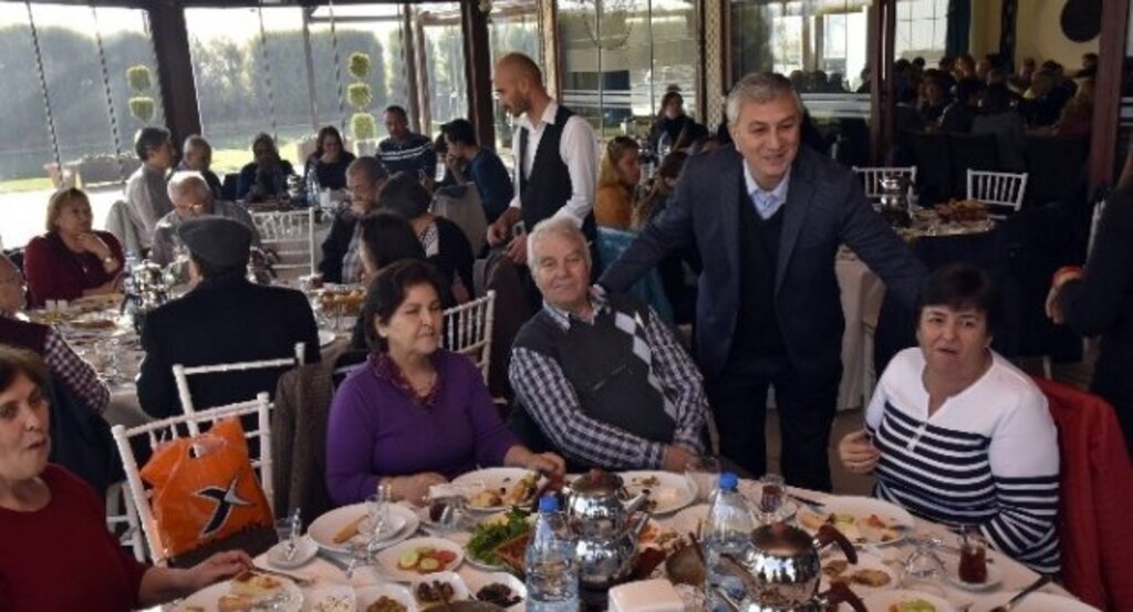 Bozüyüklülerden ilk buluşma