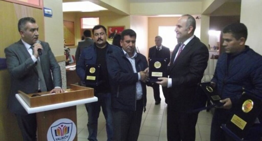 Didim Yalıköy Okulu, hayırseverleri unutmadı