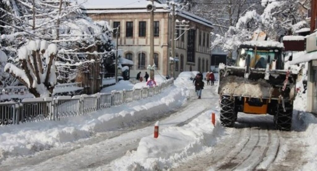 Giresun’un Şebinkarahisar ilçesinde eğitime kar engeli
