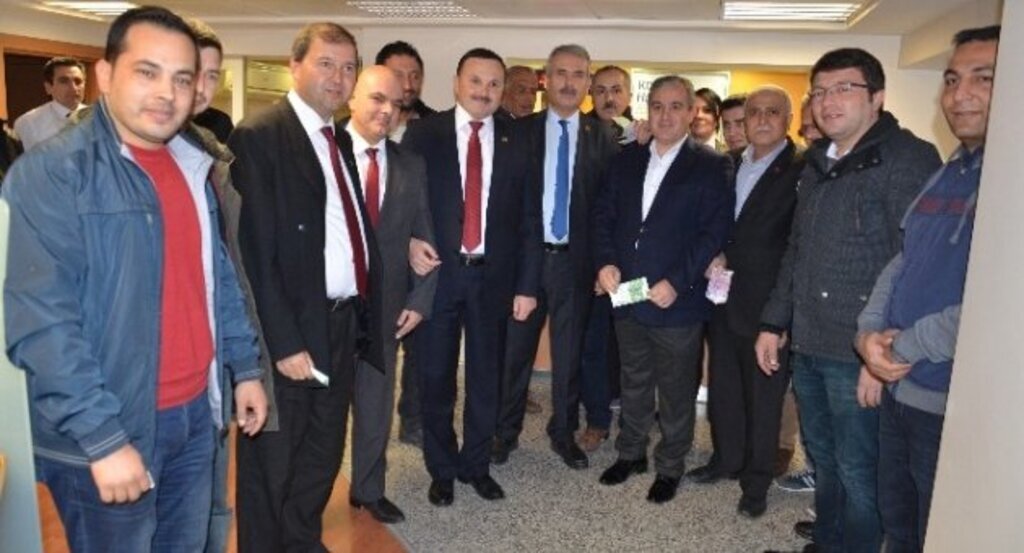 Somalılar, dolarlarını Türk Lirası'na çeviriyor