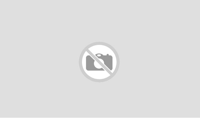 Gönüllüler depremzede çocukların yanında